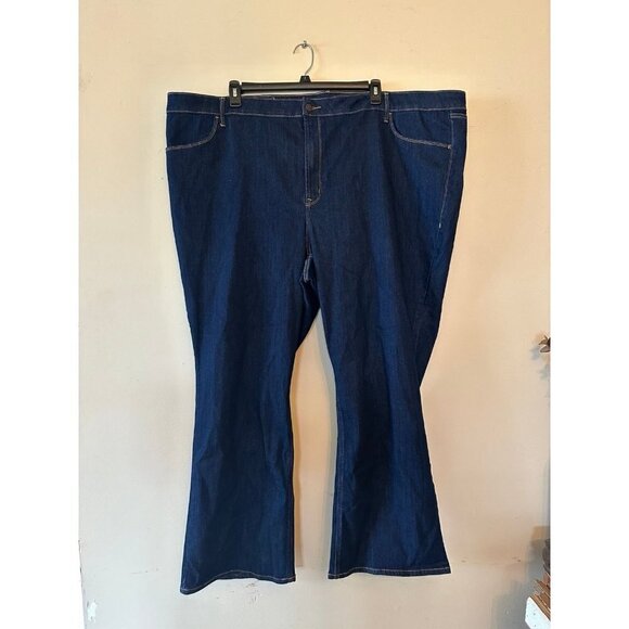 Old Navy Mid-Rise Boot-Cut Jeans 30 short NWOT - Picture 2 of 4